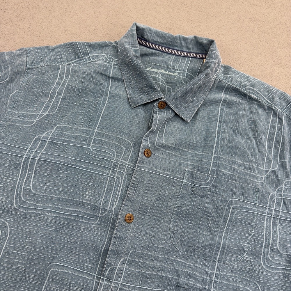 Tommy Bahama Shirt Mens XL 100% Silk Teal Geometric Short Sleeve Button Up